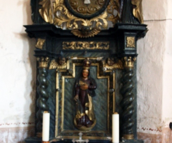Cirkevné oznamy / Reštaurovanie bočného oltár Panny Márie v kost