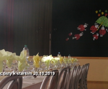 Kultúra / Mesiaca úcty k starším 
