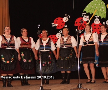 Kultúra / Mesiaca úcty k starším 
