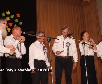 Kultúra / Mesiaca úcty k starším 
