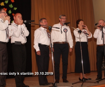 Kultúra / Mesiaca úcty k starším 