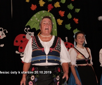 Kultúra / Mesiaca úcty k starším 