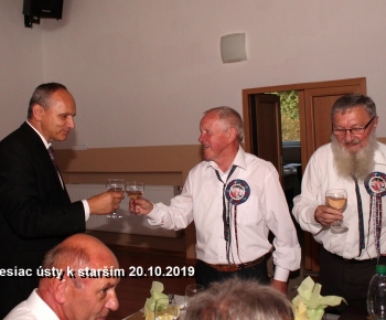 Kultúra / Mesiaca úcty k starším 