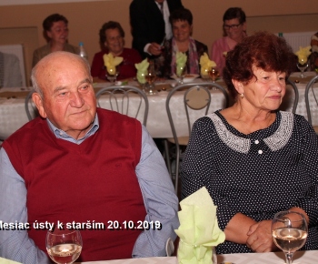 Kultúra / Mesiaca úcty k starším 