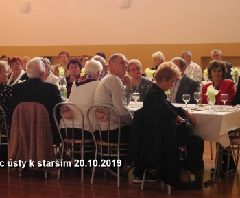 Kultúra / Mesiaca úcty k starším 