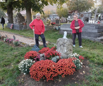 Jednota dôchodcov / Jesenná Brigáda ZO JDS na cintorínoch 