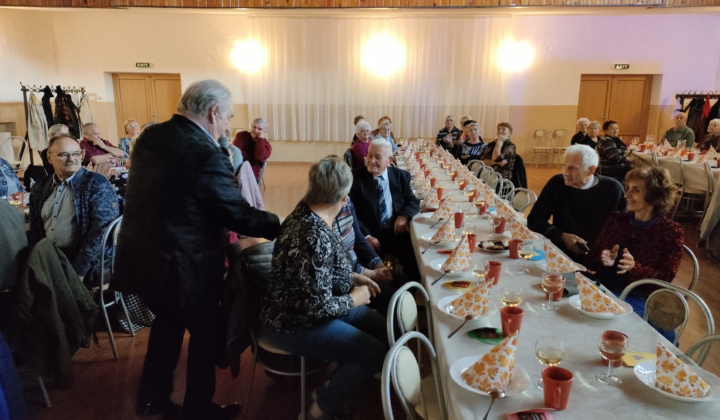 31. fotografia fotogalérie Kultúra / Mesiac úcty k starším