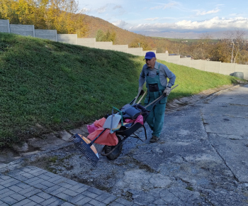 Jednota dôchodcov / Jesenná brigáda