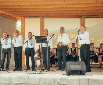 Šport / Slávnostné otvorenie samoobslužnej požičovne  kajakov na