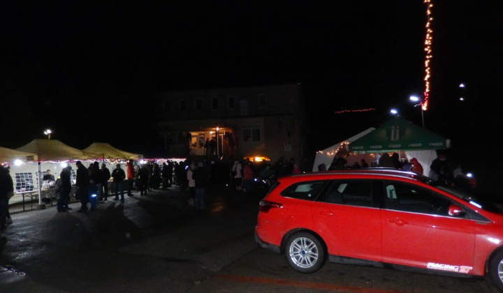57. fotografia fotogalérie Kultúra / Vianočné trhy