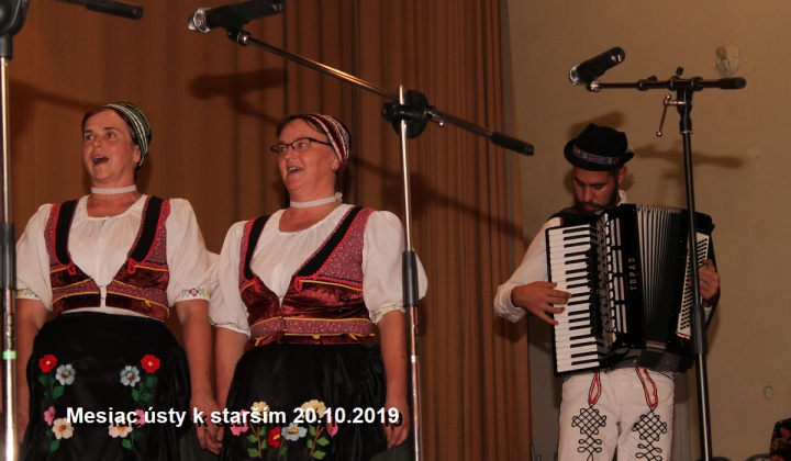 40. fotografia fotogalérie Kultúra / Mesiaca úcty k starším 