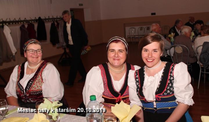 63. fotografia fotogalérie Kultúra / Mesiaca úcty k starším 