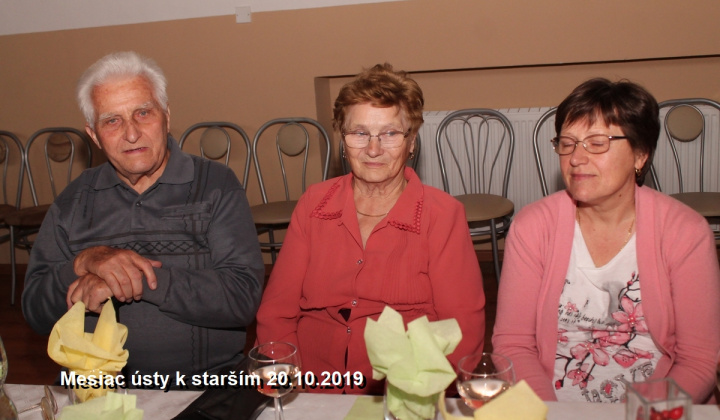 65. fotografia fotogalérie Kultúra / Mesiaca úcty k starším 