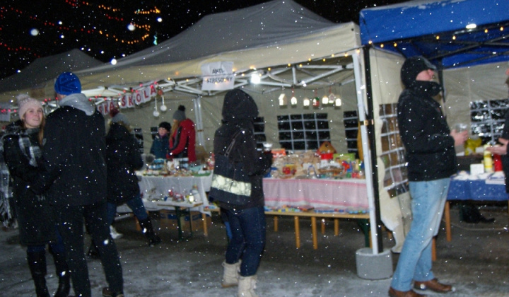 30. fotografia fotogalérie Kultúra / Vianočné trhy 