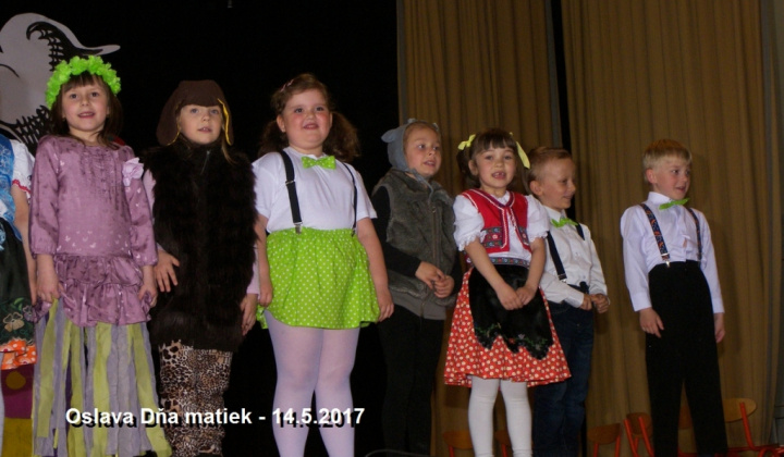 45. fotografia fotogalérie Kultúra / 	Slávnostná akadémia pri príležitosti Dňa Matiek
