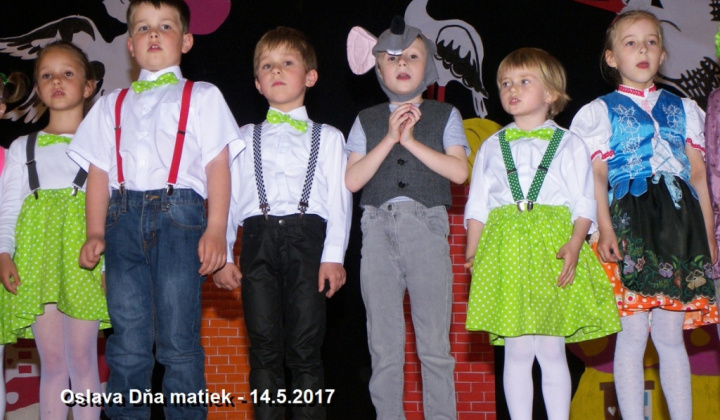 48. fotografia fotogalérie Kultúra / 	Slávnostná akadémia pri príležitosti Dňa Matiek