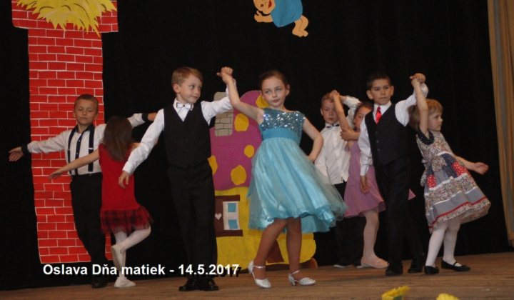 103. fotografia fotogalérie Kultúra / 	Slávnostná akadémia pri príležitosti Dňa Matiek