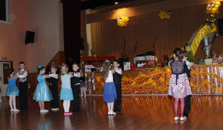 14. fotografia fotogalérie Kultúra / 22. fašiangový ples obce Kysak