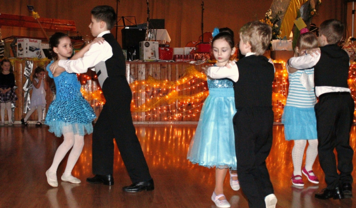 17. fotografia fotogalérie Kultúra / 22. fašiangový ples obce Kysak