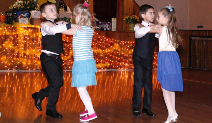 18. fotografia fotogalérie Kultúra / 22. fašiangový ples obce Kysak