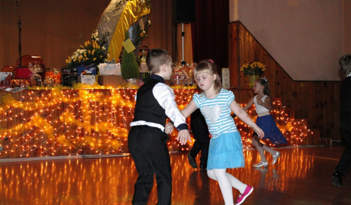 20. fotografia fotogalérie Kultúra / 22. fašiangový ples obce Kysak