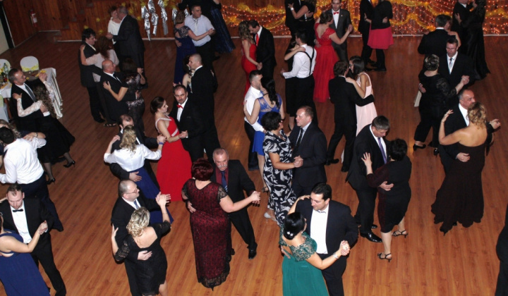 30. fotografia fotogalérie Kultúra / 22. fašiangový ples obce Kysak