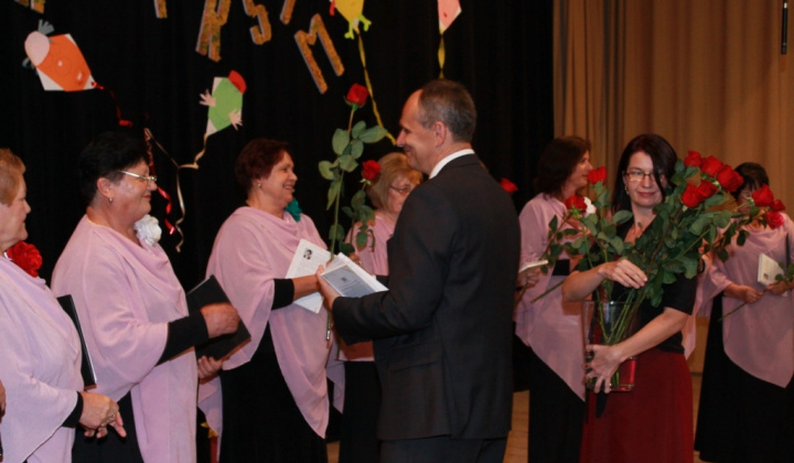 19. fotografia fotogalérie Prezentácia knihy KYSAČANKA 17.10.2015