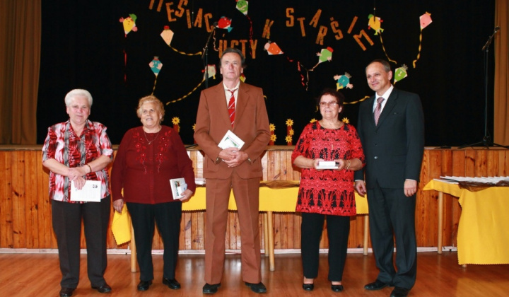 24. fotografia fotogalérie Kultúra / Mesiac úcty k starším 2015