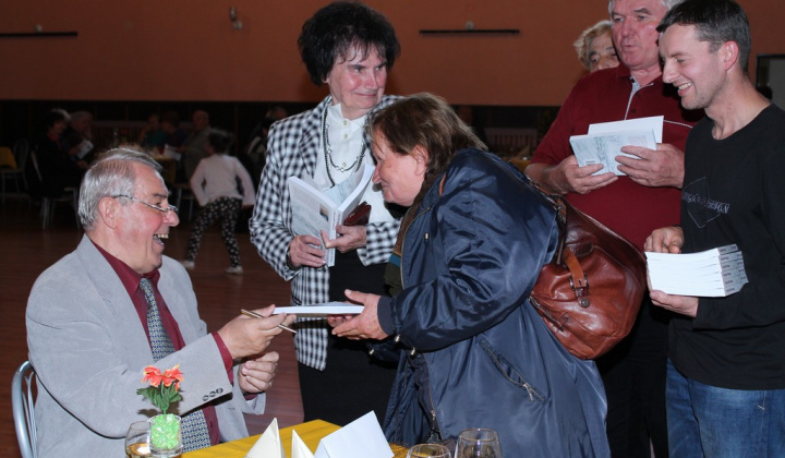 23. fotografia fotogalérie Prezentácia knihy Príbehy spod hradu 2014