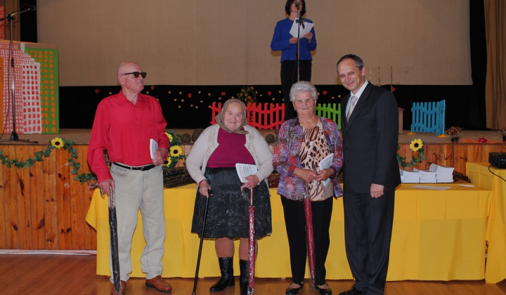 75. fotografia fotogalérie Mesiac úcty k starším 2014