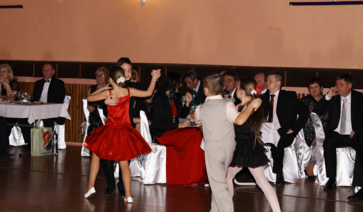 18. fotografia fotogalérie 19. fašiangový ples obce 2014