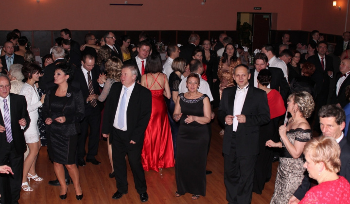 21. fotografia fotogalérie 19. fašiangový ples obce 2014