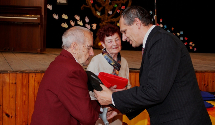 52. fotografia fotogalérie Mesiac úcty k starším 2013