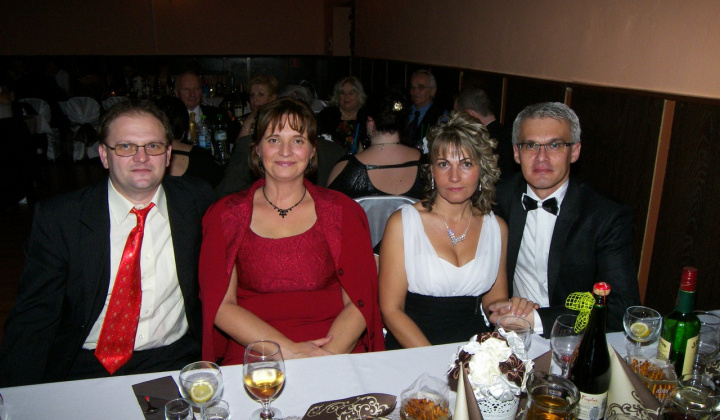 17. fotografia fotogalérie 18. fašiangový ples