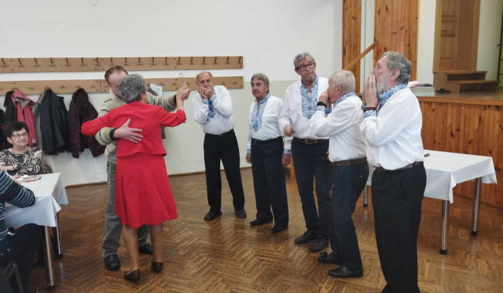 2. fotografia fotogalérie Kysackí harmonikári / Kysackí harmonikári v Ľubovci 25.10.2023