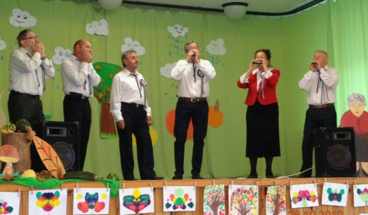 5. fotografia fotogalérie Kysackí harmonikári / Kysackí harmonikári v Ľubovci 28.10.2019