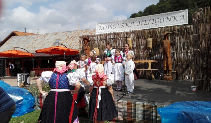 1. fotografia fotogalérie Kysackí harmonikári / Kysackí harmonikári na prehliadke heligonk