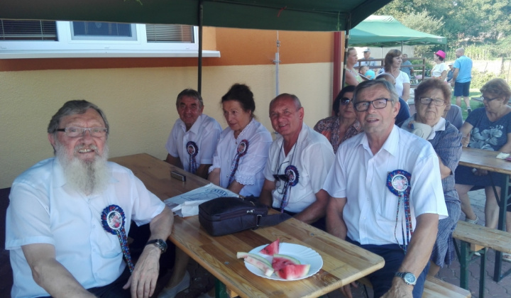 1. fotografia fotogalérie Kysackí harmonikári / Reprezentujú našu obec....