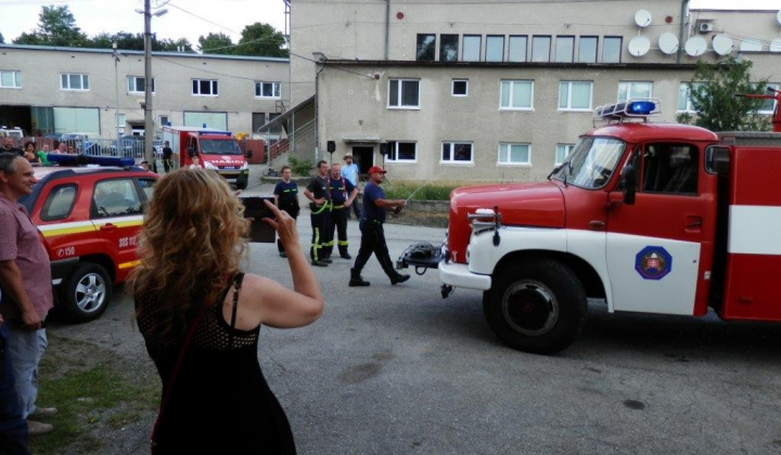 27. fotografia fotogalérie Hasičský zbor / Prevzatie hasičského auta