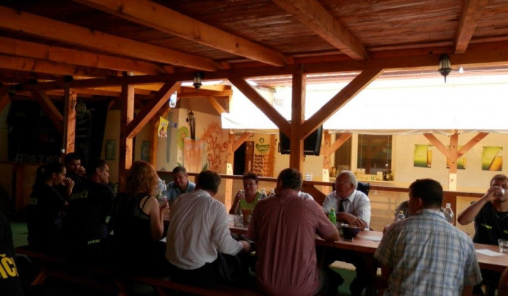 35. fotografia fotogalérie Hasičský zbor / Prevzatie hasičského auta