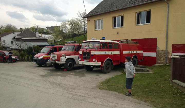 9. fotografia fotogalérie 90. výročie DHZ Kysak 26.4.2015