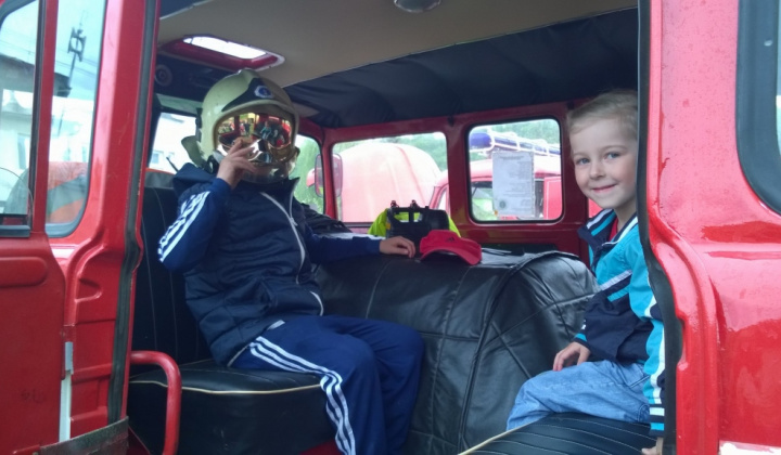 17. fotografia fotogalérie 90. výročie DHZ Kysak 26.4.2015