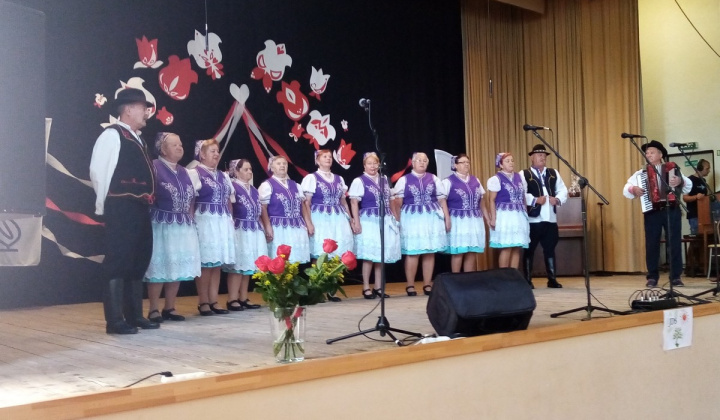 10. fotografia fotogalérie Jednota dôchodcov / Okresná prehliadka speváckych skupín senioro