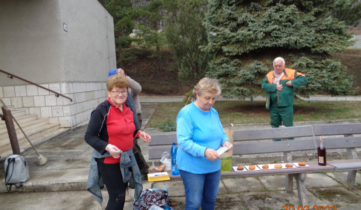 15. fotografia fotogalérie Jednota dôchodcov / Brigáda ZO JDS na cintorínoch 30.3.2022