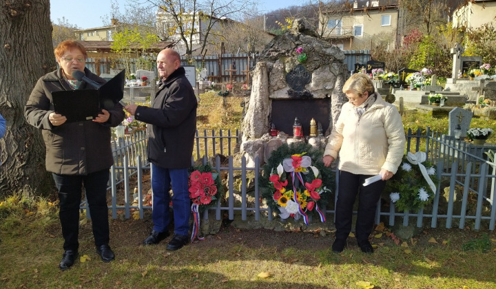 12. fotografia fotogalérie Jednota dôchodcov / Deň červených makov 2021