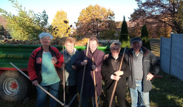 2. fotografia fotogalérie Jednota dôchodcov / Brigáda na cintorínoch 25.10.2021