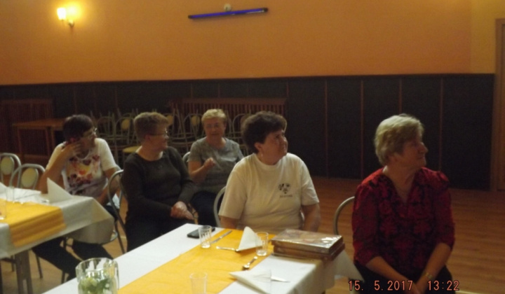 33. fotografia fotogalérie Jednota dôchodcov / oslava Dňa matiek