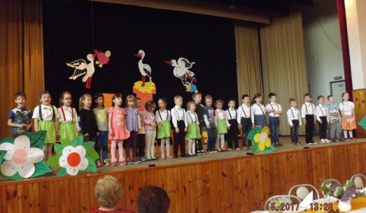 40. fotografia fotogalérie Jednota dôchodcov / oslava Dňa matiek