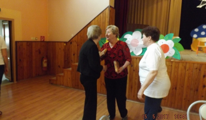 42. fotografia fotogalérie Jednota dôchodcov / oslava Dňa matiek