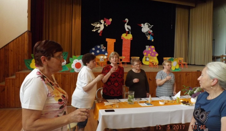 43. fotografia fotogalérie Jednota dôchodcov / oslava Dňa matiek
